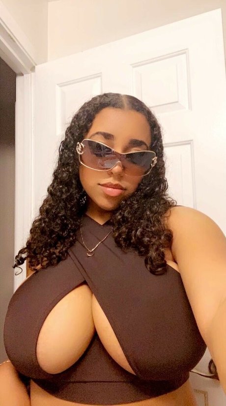 tesssabearrr onlyfans content type