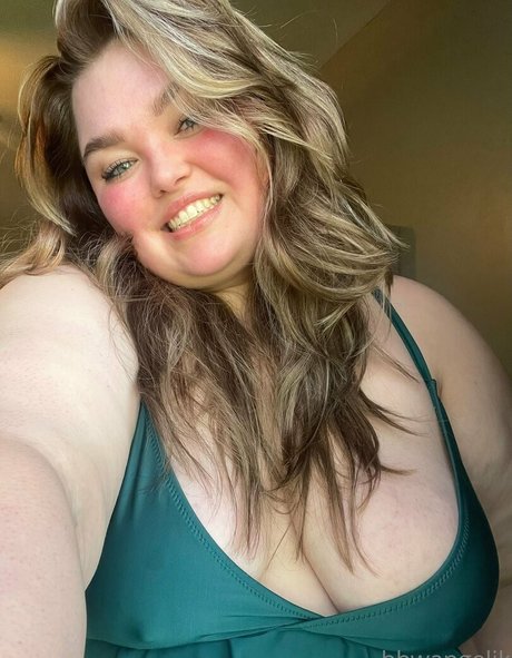 makeup artist onlyfans hot xxx self-portrait