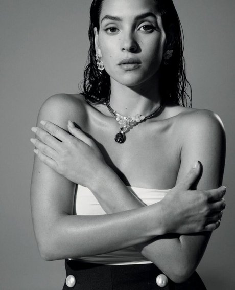 Adria Arjona naked onlyfans leaks