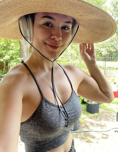 Beth Freeman ass onlyfans