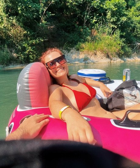 Beth Freeman onlyfans leaks