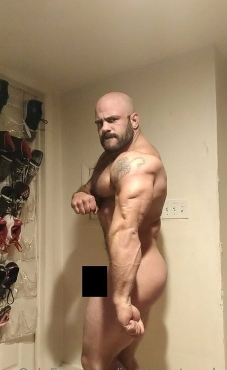 justinmetrando onlyfans hot