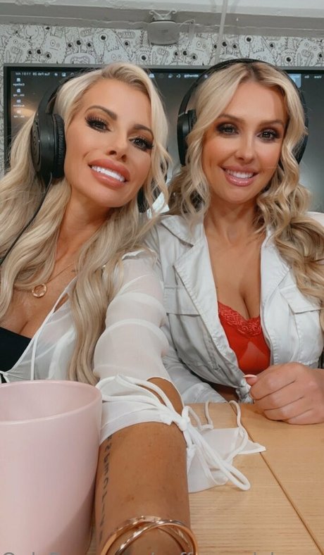 latina anal onlyfans hot nude illustration