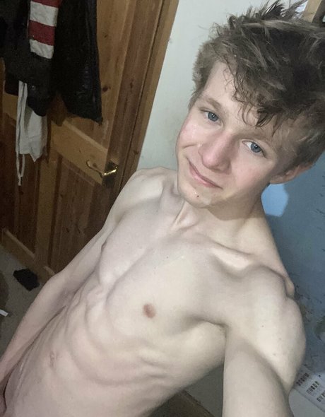 aiden twink nudes onlyfans leak