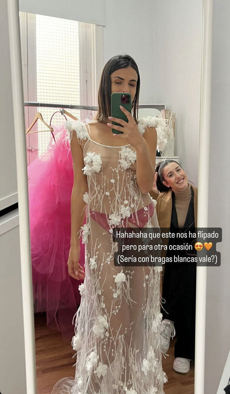 mature slut onlyfans porno depiction