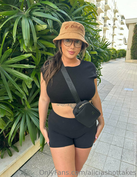 aliciashottakes nudes onlyfans leak