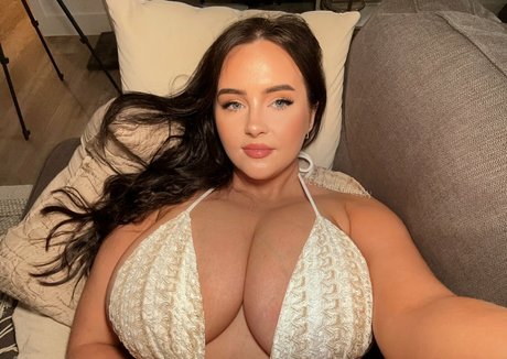 Evelynwhite onlyfans sex