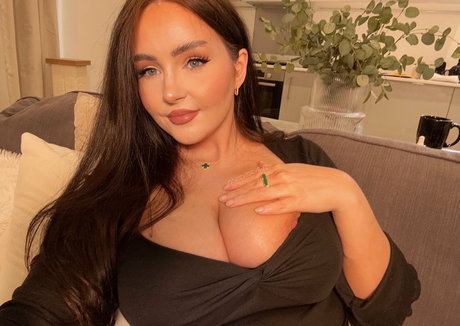 Evelynwhite onlyfans pics
