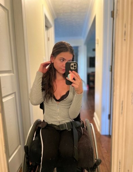 Lolita Milena onlyfans nudes leaks