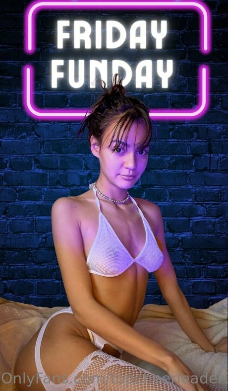 topcheerleader18 Profile image