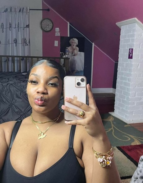 Chenille tv onlyfans content