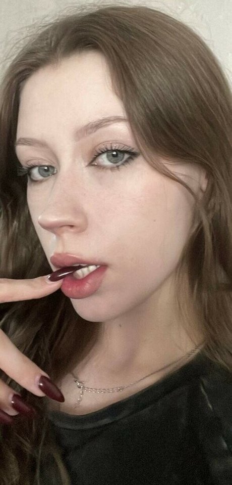 poisonn girl nsfw onlyfans