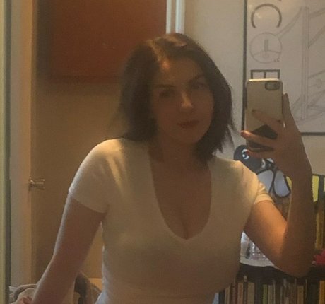 Megan Bitchell onlyfans naked