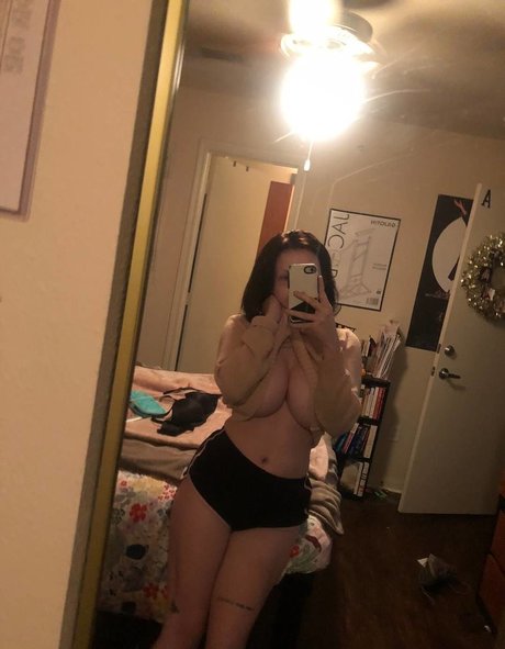 Megan Bitchell onlyfans naked