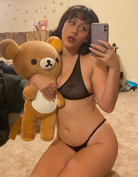 Oatmilkmommy nude onlyfans leaked