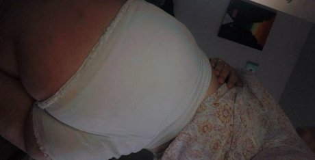 tantalizingtrifecta only fans pictures