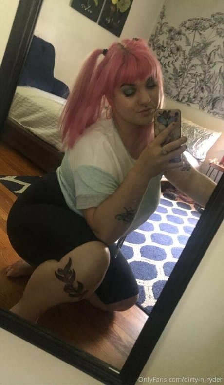 big tits gym onlyfans perfect artwork