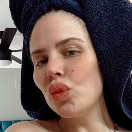 Elena Davies onlyfans porn leaks