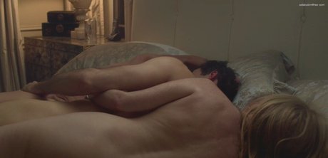 Julianne Moore leaked onlyfans