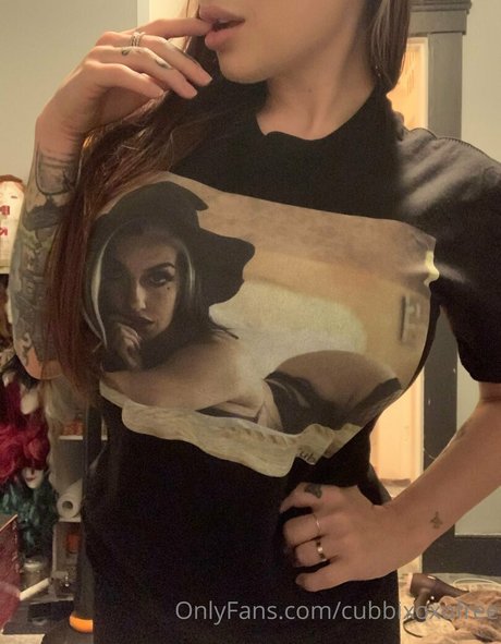 cubbixoxofree feet onlyfans