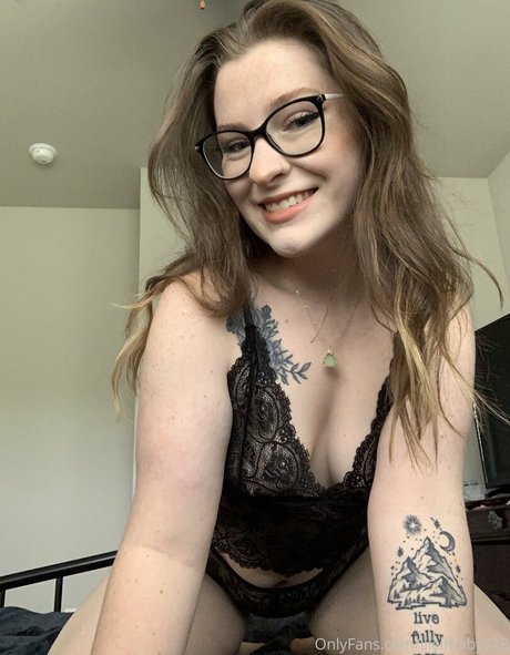 elfbxby onlyfans photos