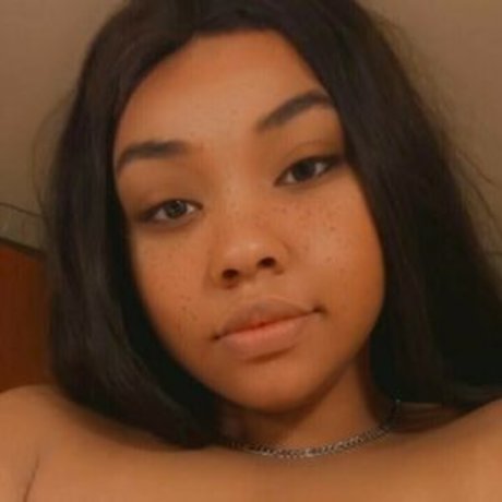 Iris black21 leaked only fans nudes