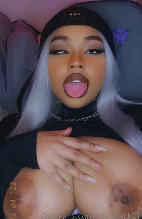 Iris black21 leaks onlyfans
