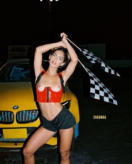 Eva Quiala onlyfans strip tease