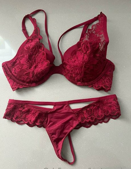 Kirsten price onlyfans picture