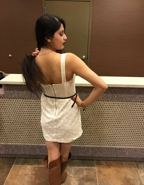 cute blowjob onlyfans beautiful photos