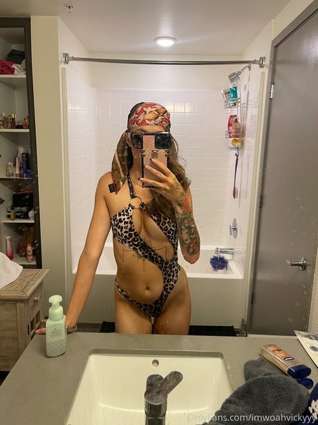 Woah Vicky onlyfans sex