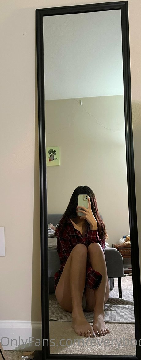 Lilsquirtz naked onlyfans leak