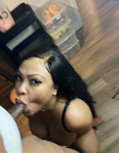 Lacey Duvalle feet onlyfans