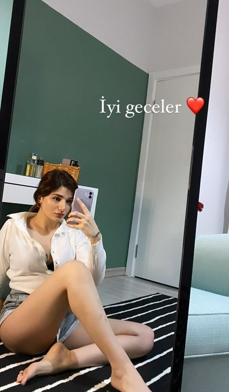 Buse yilmaz naked on onlyfans