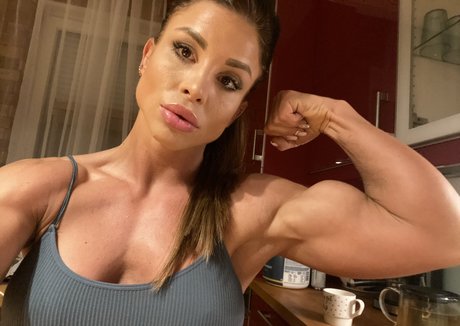 Sheena Wrestler only fans photos