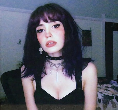 Mia Rodriguez onlyfans model photos