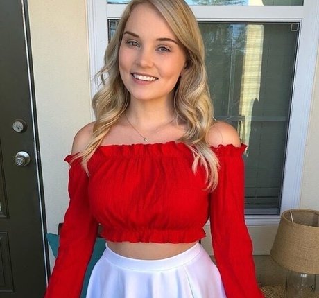 ASMR Darling leaked onlyfans