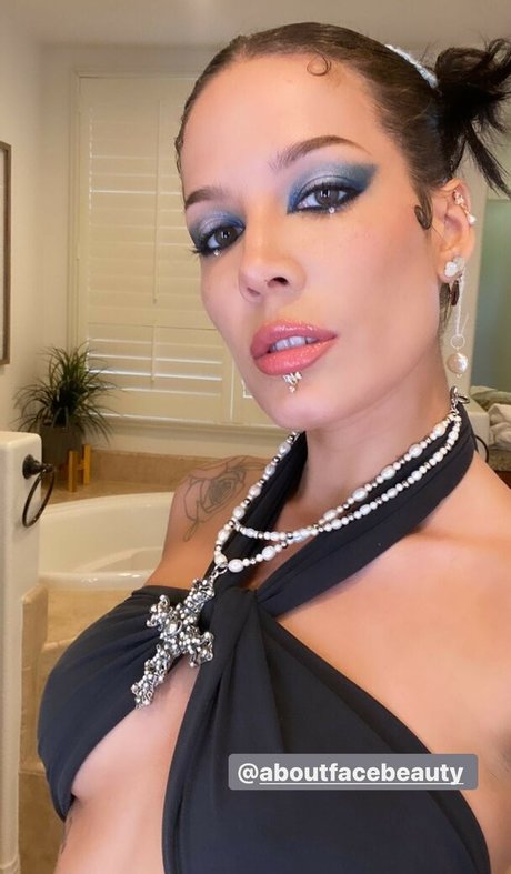 curvy kitty onlyfans hot xxx shot