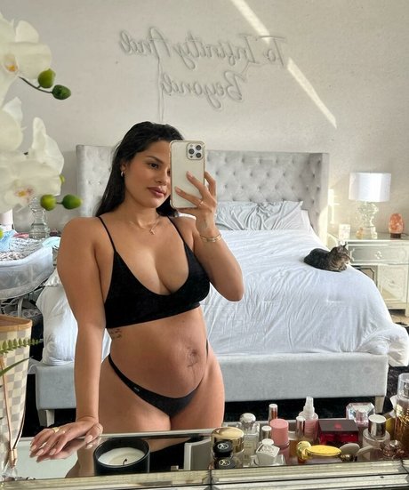 Katya Elise Henry onlyfans nudes leaked