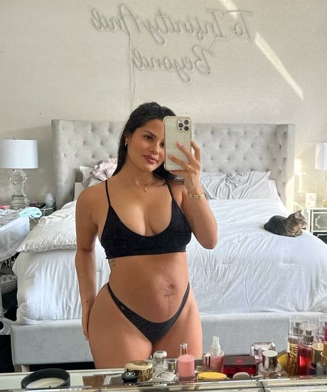 Katya Elise Henry only fans.