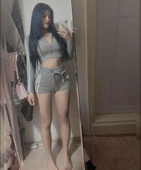 small cock shemale onlyfans nudes shots