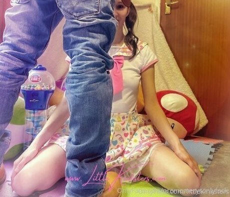 goth girls onlyfans sexy artwork