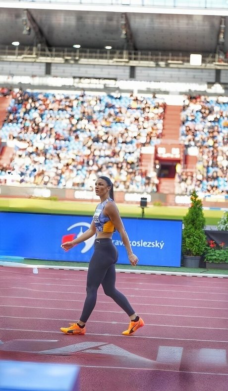 colombian teen onlyfans sexy nudes images