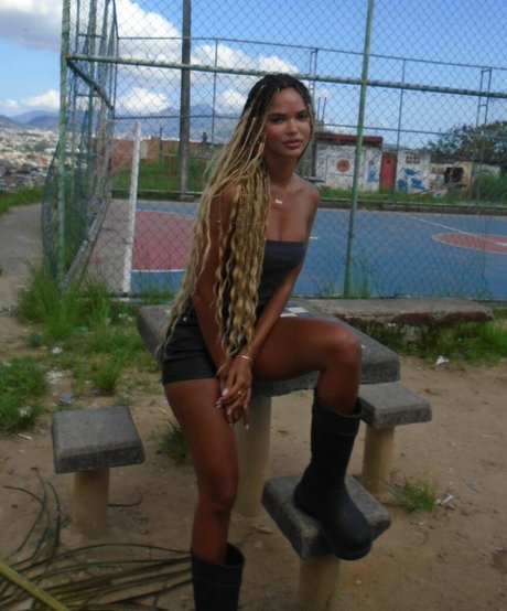 Juliana Nalu naked onlyfans leak