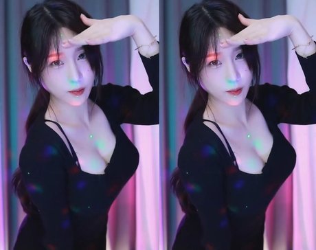 woohankyung onlyfans porn nude