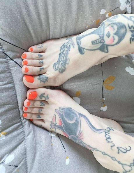 neptuneexplainsitall en onlyfans