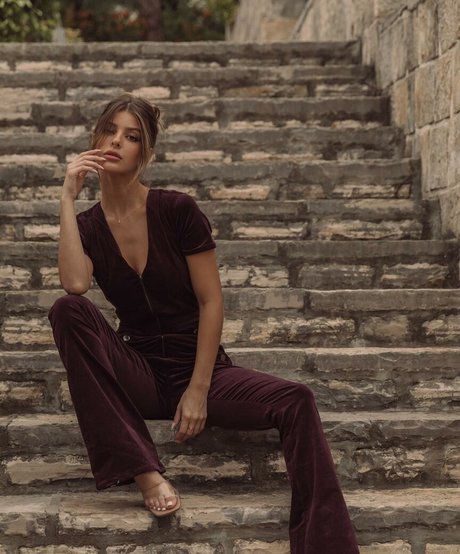 arab pussy onlyfans sexy nude portrait