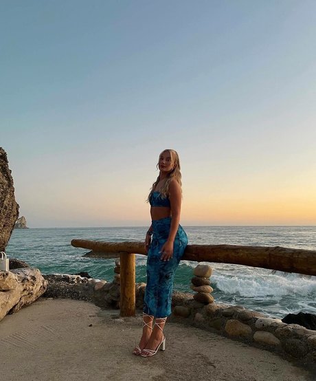 Ermira Lika only fans naked