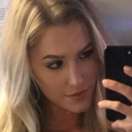 ArmnaBarista onlyfans leaked porn