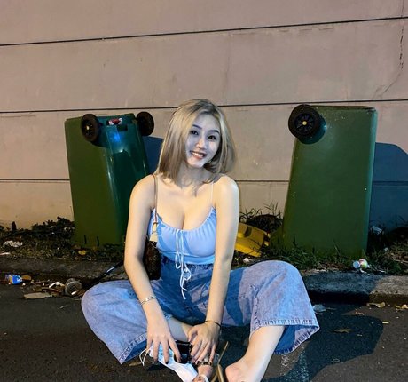 asian squirt onlyfans beautiful naked negative